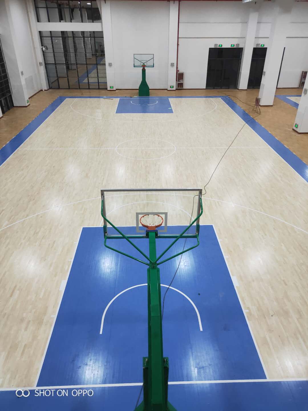 玉峰体育篮球场篮球架