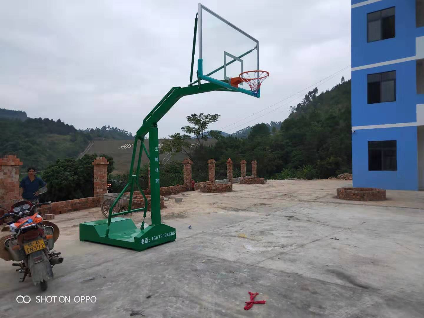 隆安县城厢镇那降水库小箱篮球架项目-【玉峰体育】